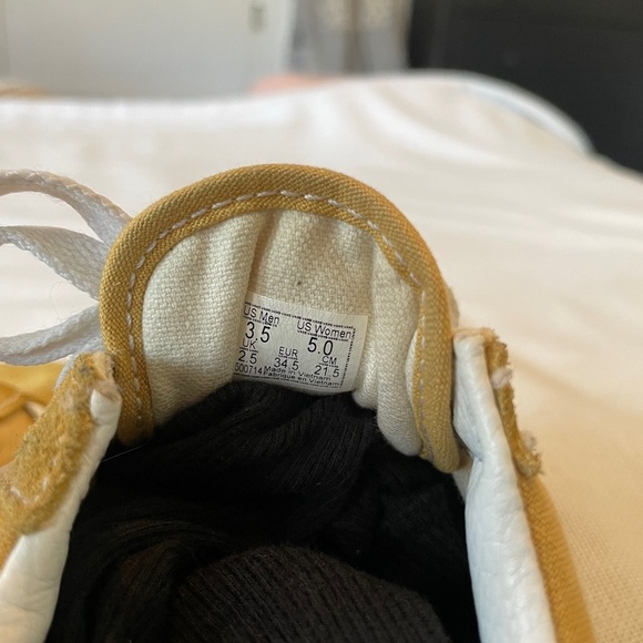 Vans women size 5 - Picture 5 of 5